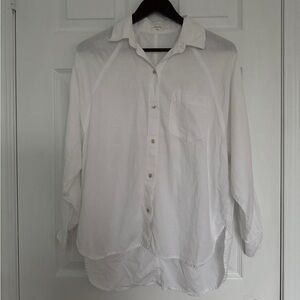 Wilfred Free Aritzia White Button-Up Linen Lightweight Shirt